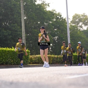Runner Photo 6555137