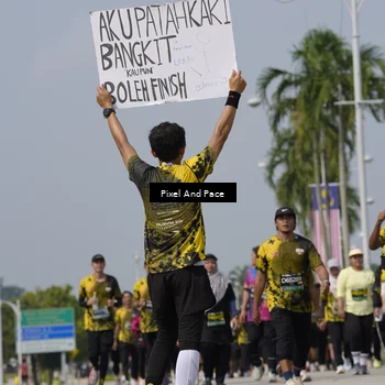 Runner Photo 6555143