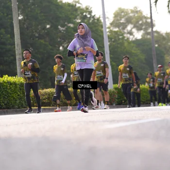 Runner Photo 6555147