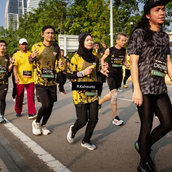 Runner Photo 6555158