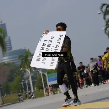 Runner Photo 6555188