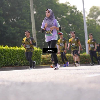 Runner Photo 6555189