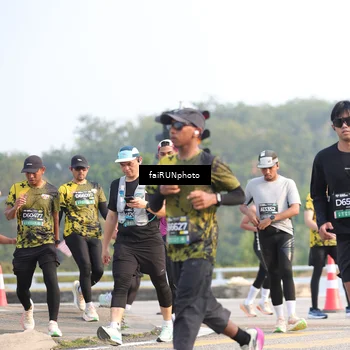 Runner Photo 6555231