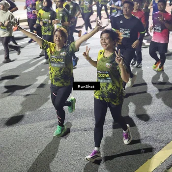 Runner Photo 6555243