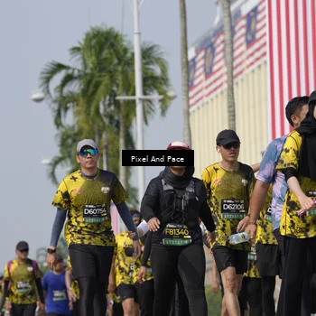 Runner Photo 6555253
