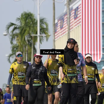 Runner Photo 6555254