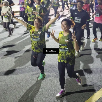 Runner Photo 6555256