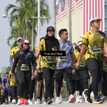 Runner Photo 6555259