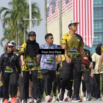 Runner Photo 6555263