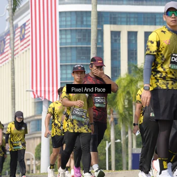 Runner Photo 6555266