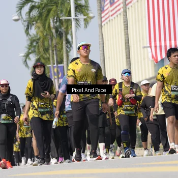 Runner Photo 6555295