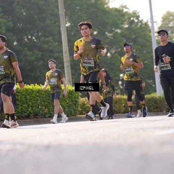 Runner Photo 6555307