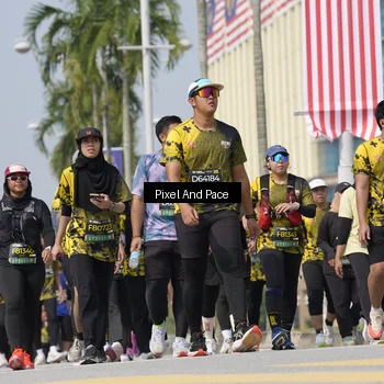 Runner Photo 6555312