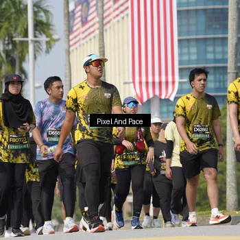 Runner Photo 6555315