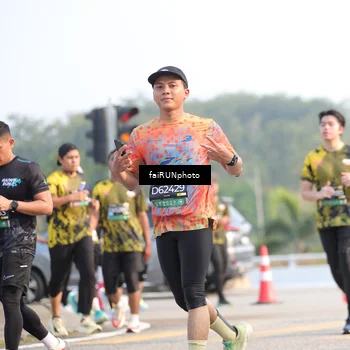 Runner Photo 6555409