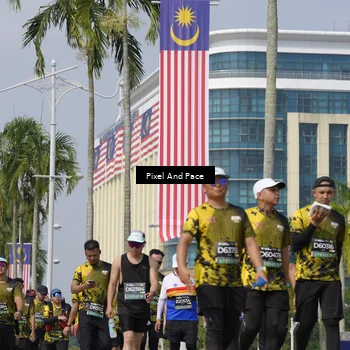 Runner Photo 6555479