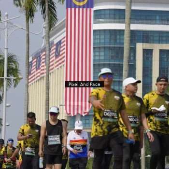 Runner Photo 6555480