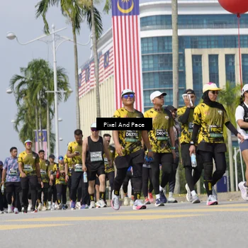 Runner Photo 6555490