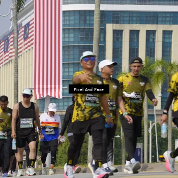 Runner Photo 6555498