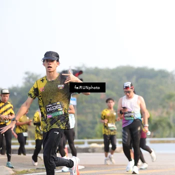 Runner Photo 6555514