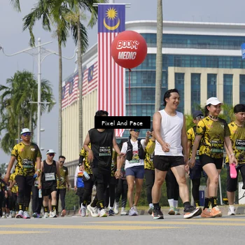Runner Photo 6555530