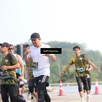 Runner Photo 6555592