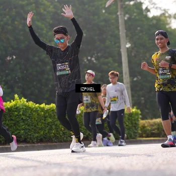 Runner Photo 6555599