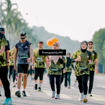 Runner Photo 6555629