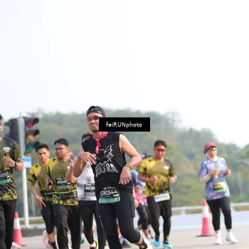 Runner Photo 6555661