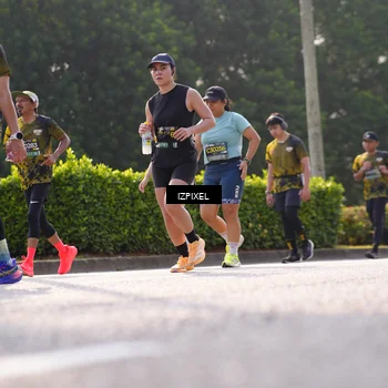 Runner Photo 6555695