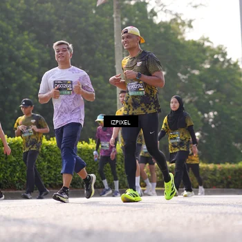 Runner Photo 6555760