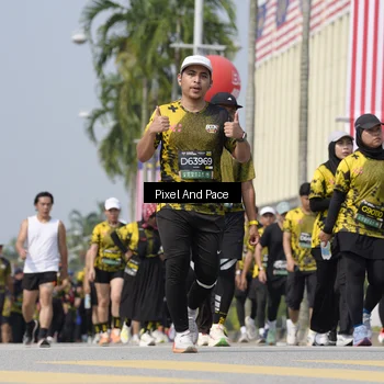 Runner Photo 6555763