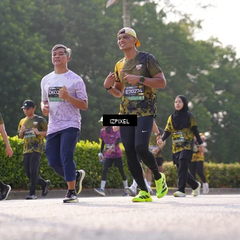 Runner Photo 6555777
