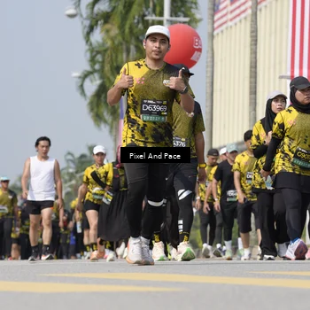 Runner Photo 6555795