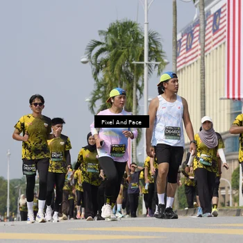 Runner Photo 6555855
