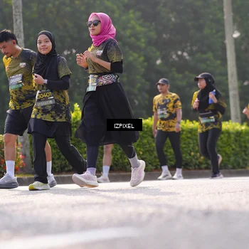 Runner Photo 6555857