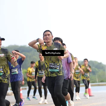 Runner Photo 6555858