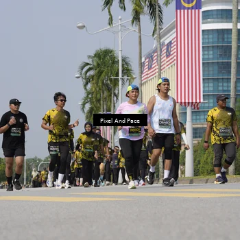 Runner Photo 6555860