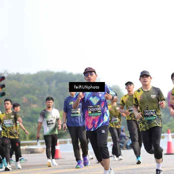 Runner Photo 6555865