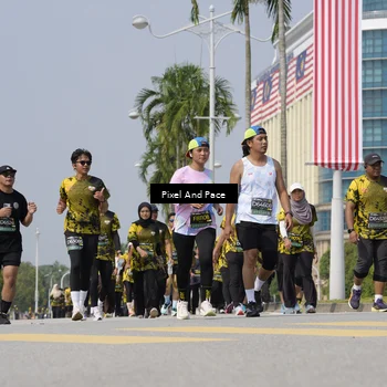Runner Photo 6555877