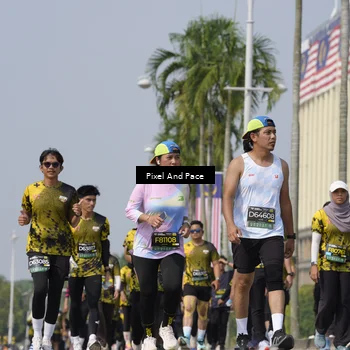 Runner Photo 6555878