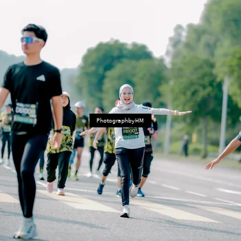Runner Photo 6555881