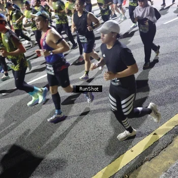 Runner Photo 6555902