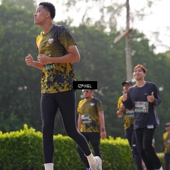 Runner Photo 6555941