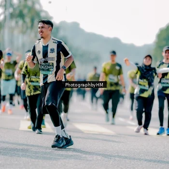 Runner Photo 6555963