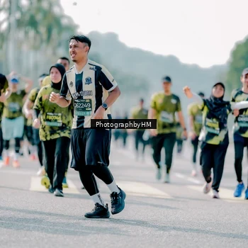 Runner Photo 6555969