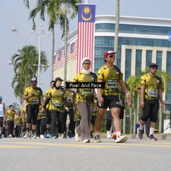 Runner Photo 6555971
