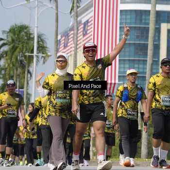Runner Photo 6555981