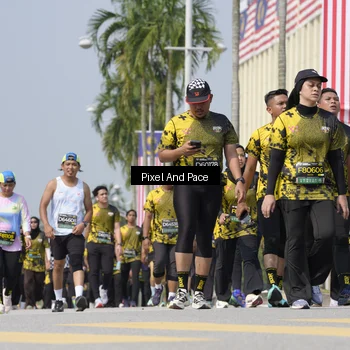 Runner Photo 6555993