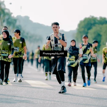 Runner Photo 6555997